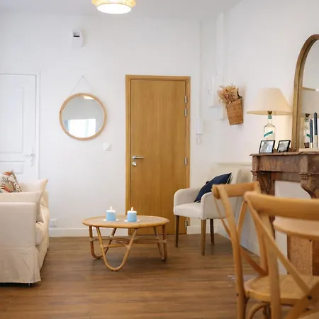 Prestigieux Pour 2 A 4 Personnes Au Coeur Du Centre-ville 昂热