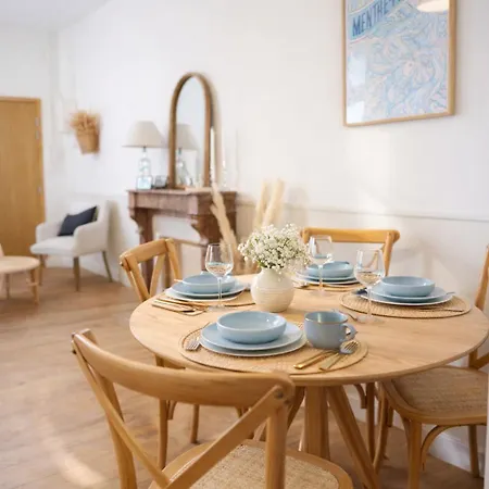Prestigieux Pour 2 A 4 Personnes Au Coeur Du Centre-ville Анже